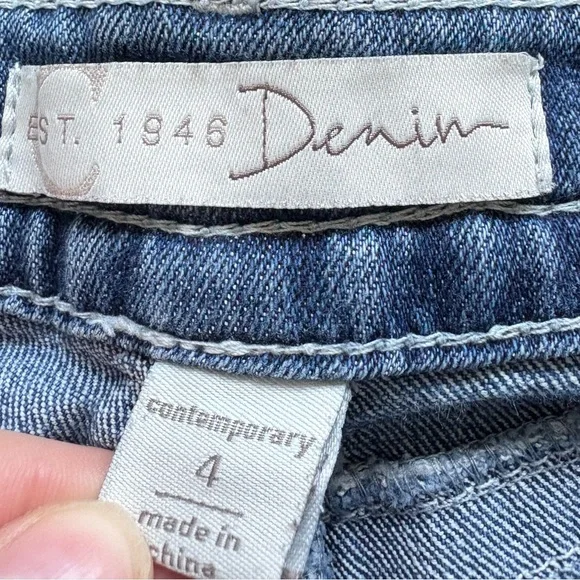 CATO Woman’s Size 4 Blue Embellished Pockets Low Rise Denim - Picture 6 of 6